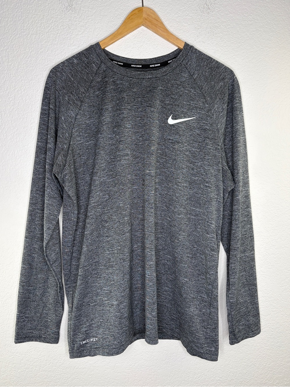Nike Men's Heather Long Sleeve Hydroguard Swim Shirt Size Medium